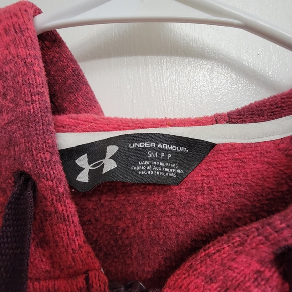 Zip up - Picture 2 of 2